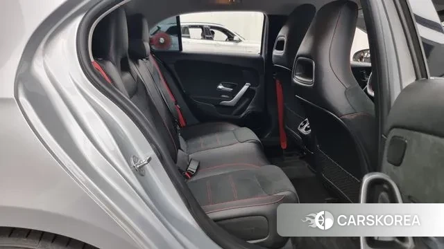 Mercedes-Benz A-Class W177 2020 Серебряный из Кореи, фото 3