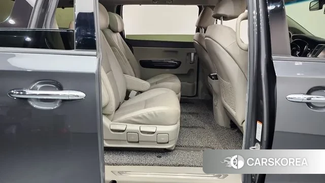 Kia All New Carnival 2018 Серый из Кореи, фото 3