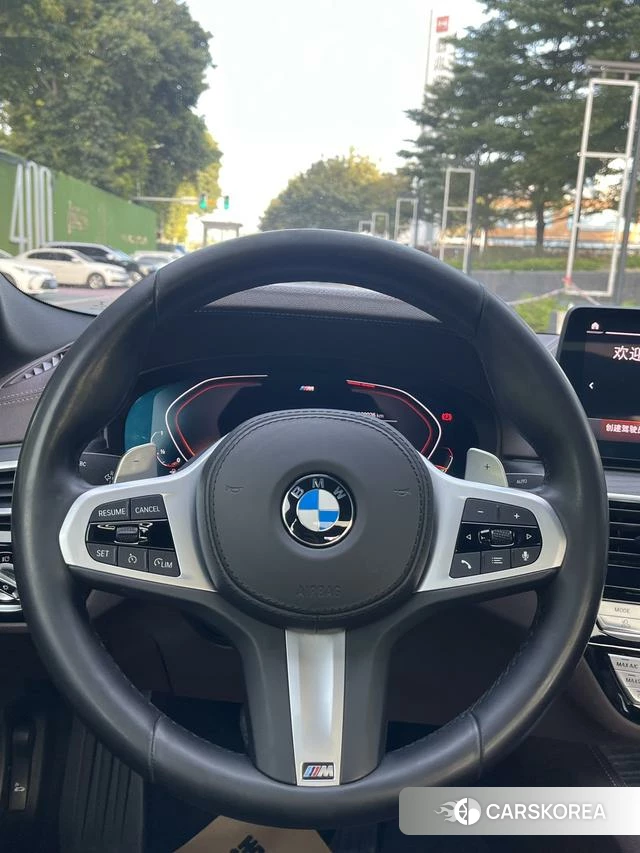 BMW 5 series 2021 Черный из Китая, фото 3