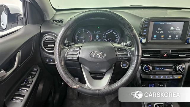 Hyundai Kona 2018 Белый из Кореи, фото 3
