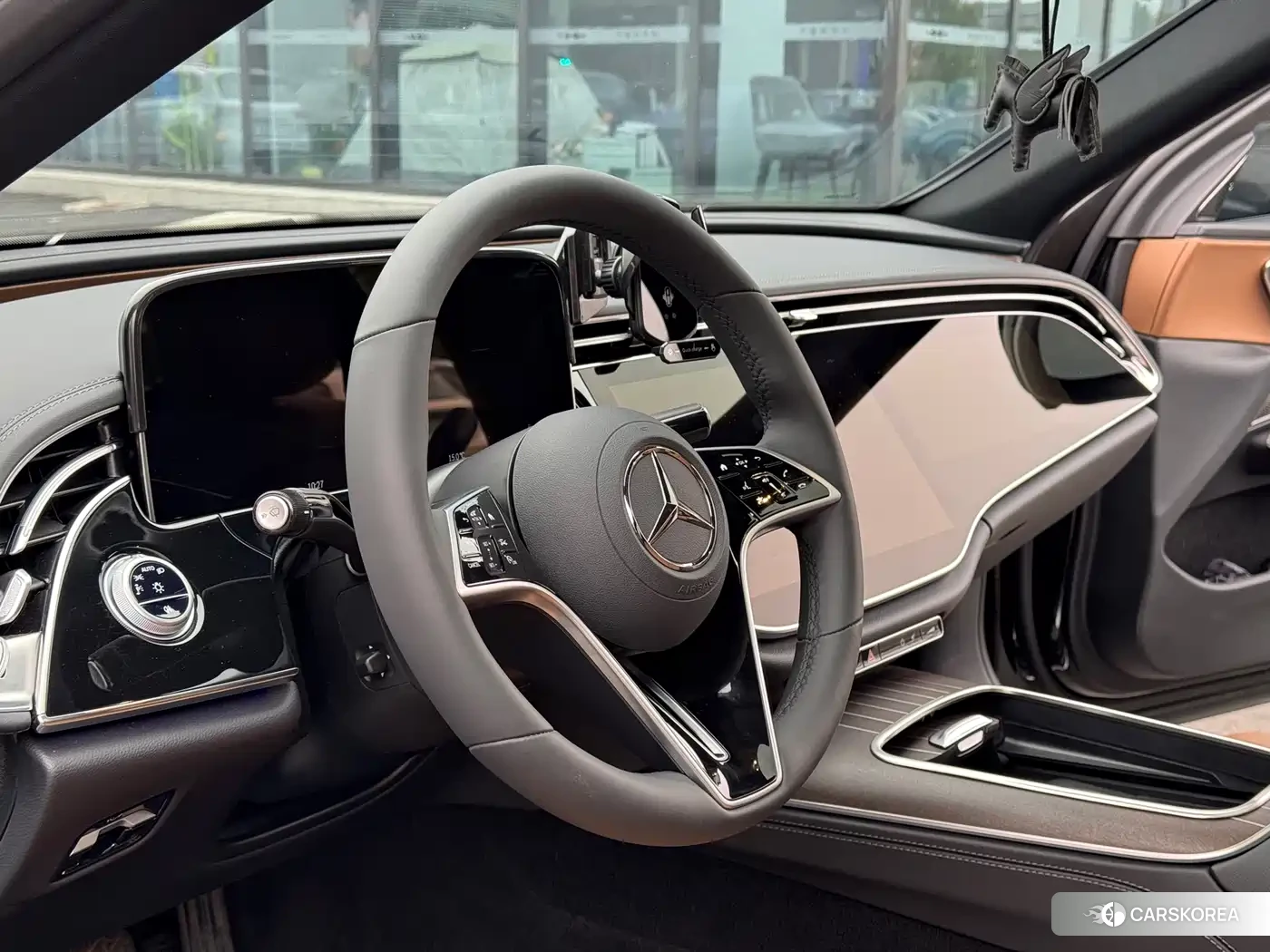 Mercedes-Benz E-Class 2025 Черный из Китая, фото 3