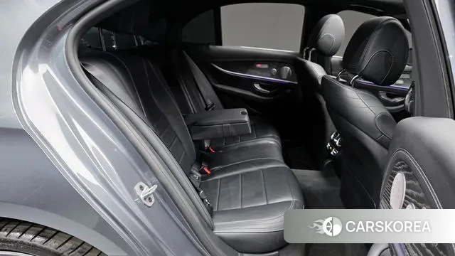 Mercedes-Benz E-Class W213 2021 Серый из Кореи, фото 3