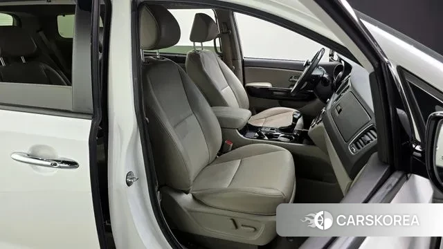 Kia The New Carnival 2020 Белый из Кореи, фото 3