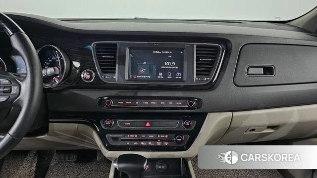 Kia The New Carnival 2020 Белый из Кореи, фото 3