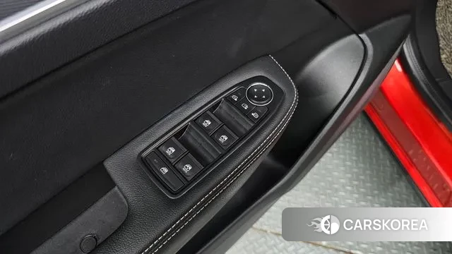 Renault Korea (Samsung) XM3 2021 Красный из Кореи, фото 3