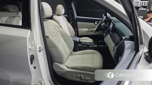 Kia Sorento 4th Generation 2023 Белый из Кореи, фото 3
