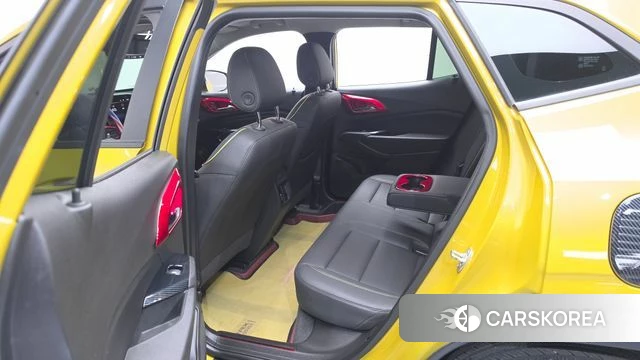 Chevrolet (GM Daewoo) Trax Crossover 2024 Желтый из Кореи, фото 3