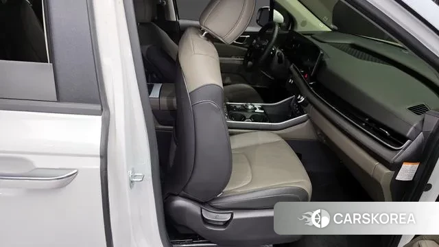 Kia The New Carnival 4th Generation 2025 Белый из Кореи, фото 3