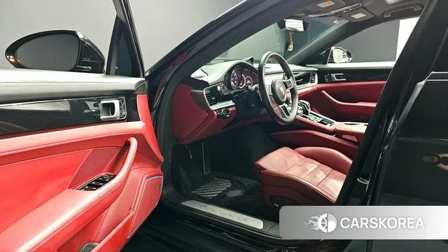 Porsche Panamera (971) 2018 Черный из Кореи, фото 3