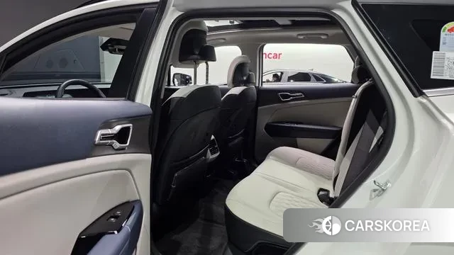 Kia Sportage 5th Generation 2024 Белый из Кореи, фото 3