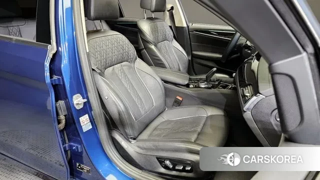 BMW 5 Series (G30) 2020 Синий из Кореи, фото 3