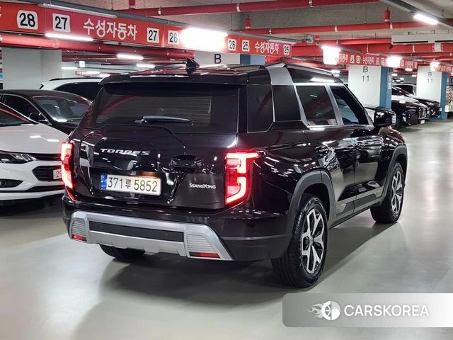 Ssangyong Torres 2023 Черный из Кореи, фото 3