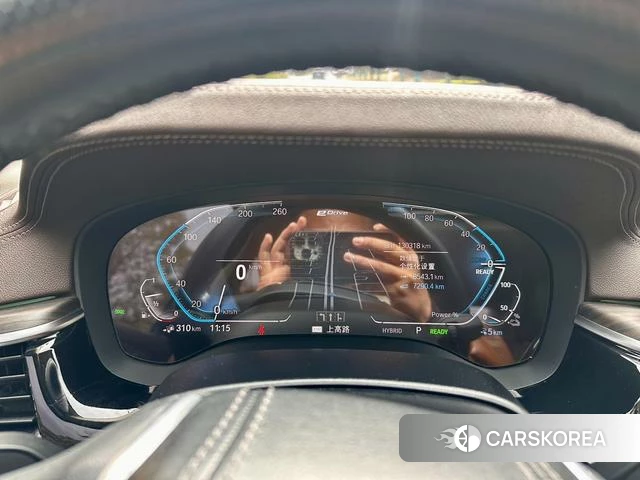 BMW 5 series PHEV 2021 Черный из Китая, фото 3