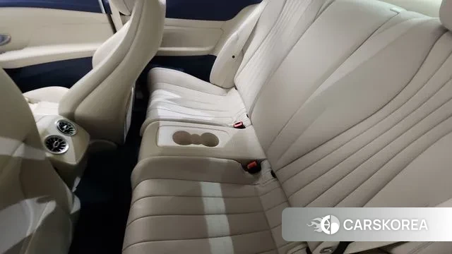 Mercedes-Benz E-Class W213 2018 Синий из Кореи, фото 3