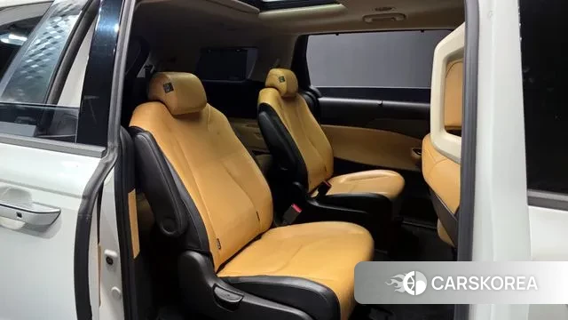 Kia Carnival 4th generation 2020 Белый из Кореи, фото 3