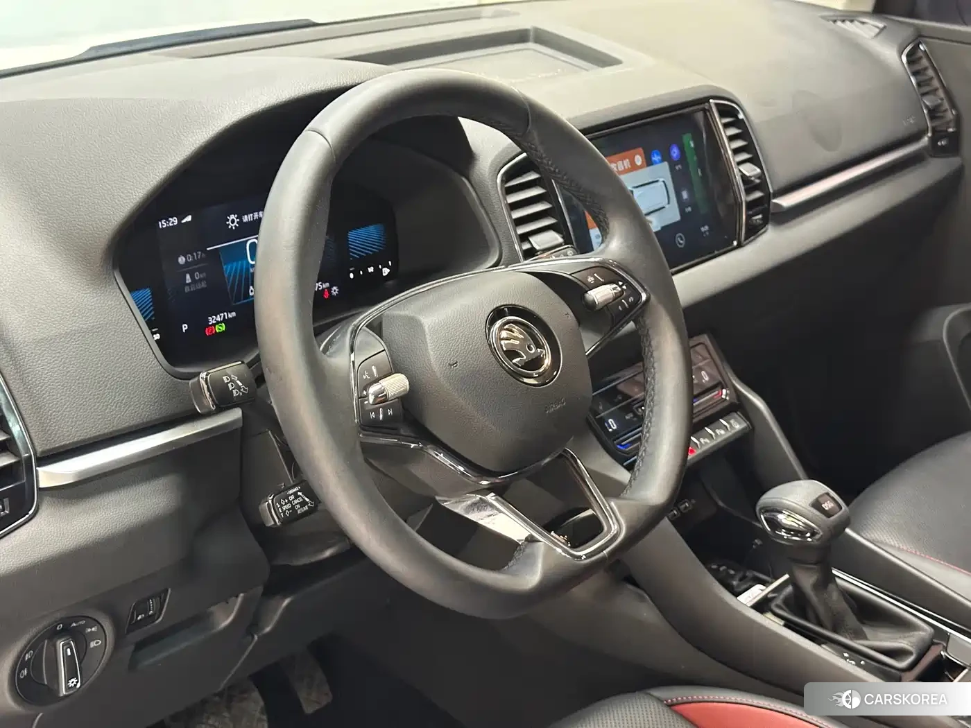 Skoda Karoq 2022 Белый из Китая, фото 3