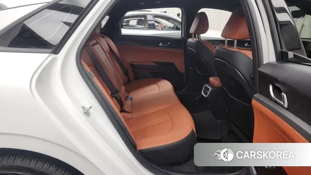 Kia The New K5 3rd generation 2024 Белый из Кореи, фото 3