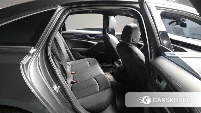 Audi A6 (C8) 2020 Серый из Кореи, фото 3