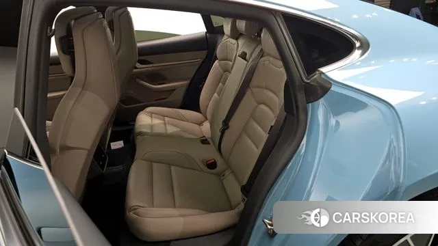 Porsche Taycan 2021 Небесно-голубой из Кореи, фото 3