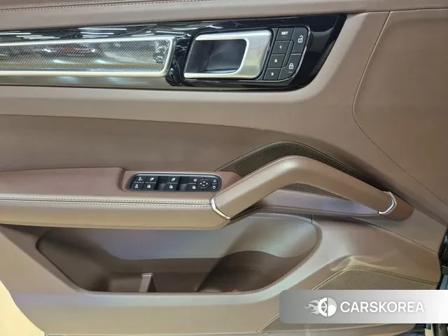 Porsche Cayenne (PO536) 2023 Черный из Кореи, фото 3