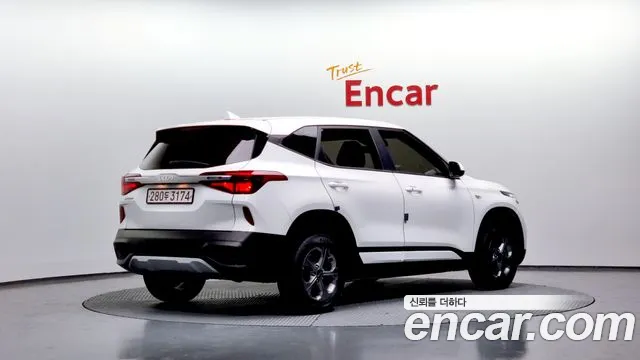 Kia Seltos id 2619947 из Кореи 3