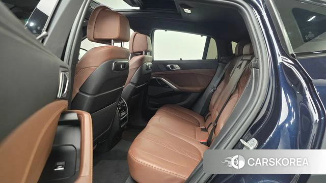 BMW X6 (G06) 2023 Черный из Кореи, фото 3
