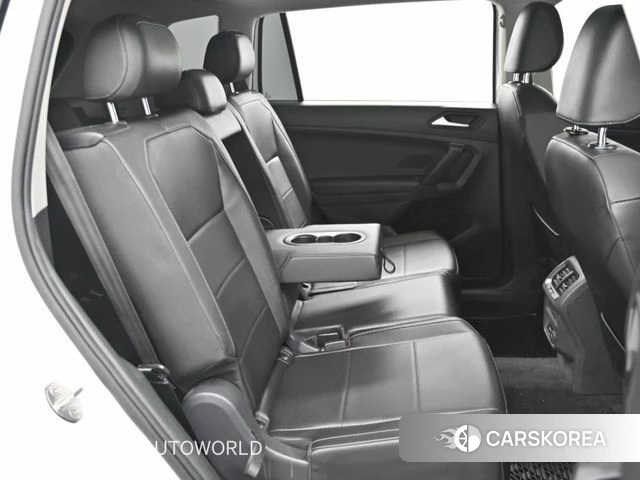 Volkswagen Tiguan Allspace 2019 Белый из Кореи, фото 3