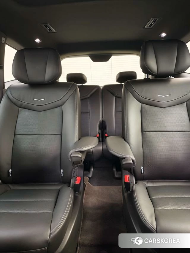 Cadillac XT6 2025 Темно-серый из Китая, фото 3