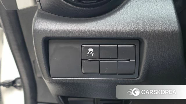 Mazda MX-5 MIATA 2019 Белый из Кореи, фото 3