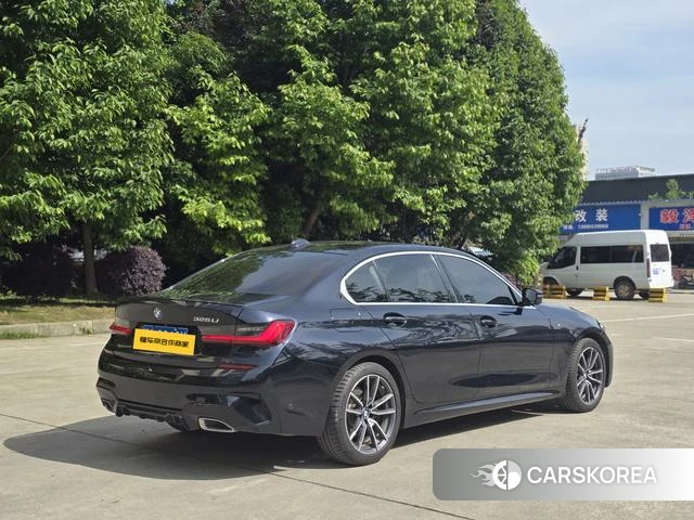 BMW 3 series 2022 Черный из Китая, фото 3