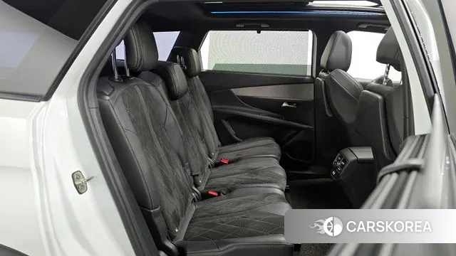 Peugeot 5008 second generation 2018 Белый из Кореи, фото 3