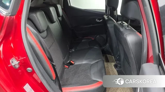 Renault Korea (Samsung) Clio 2019 Красный из Кореи, фото 3