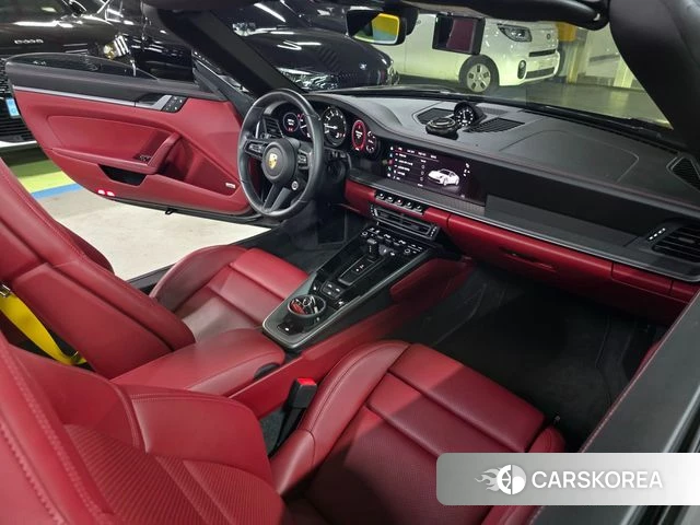 Porsche 911(992) 2021 Черный из Кореи, фото 3