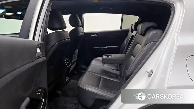 Kia Sportage The Bold 2018 Белый из Кореи, фото 3