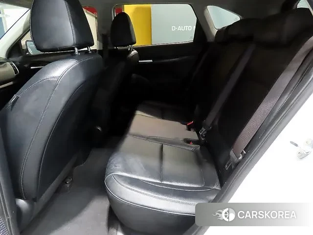 Kia Seltos 2022 Белый из Кореи, фото 3