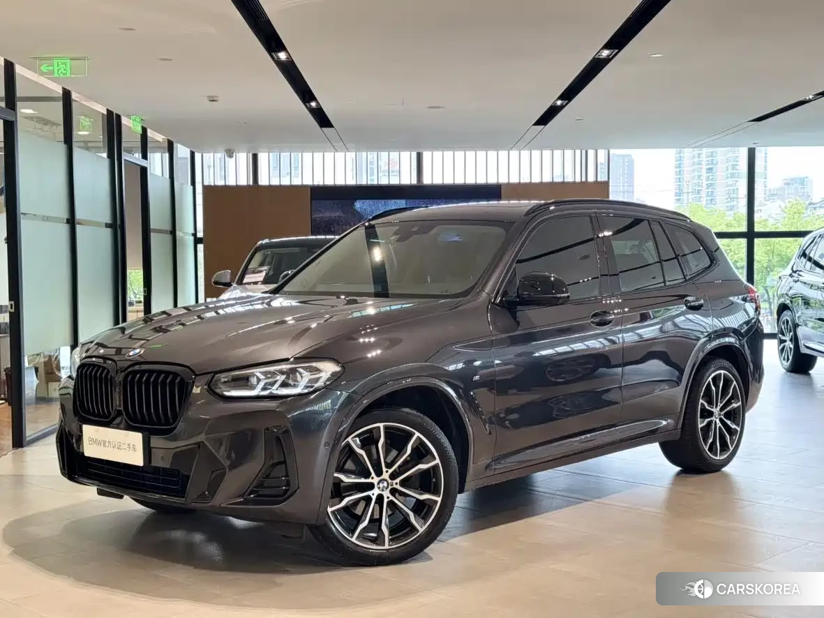 BMW X3 2023 Silver/gray из Китая, фото 3