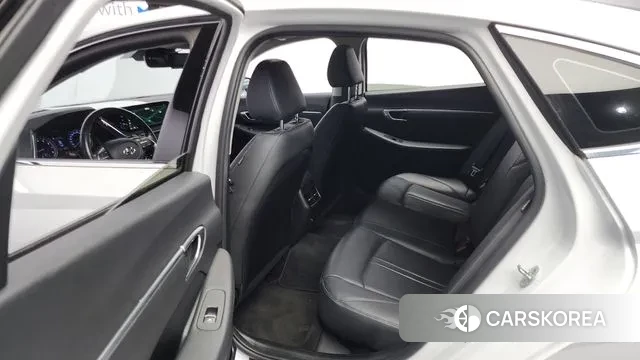 Hyundai Sonata (DN8) 2021 Белый из Кореи, фото 3