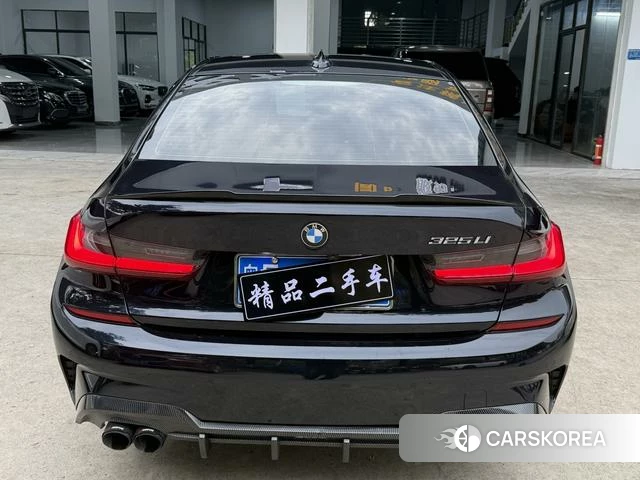 BMW 3 series 2022 Черный из Китая, фото 3