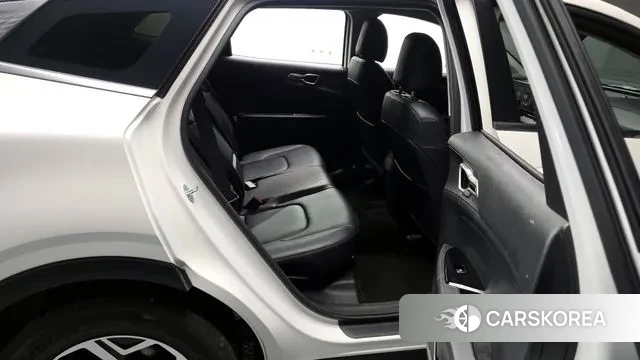 Kia Sportage 5th Generation 2022 Белый из Кореи, фото 3