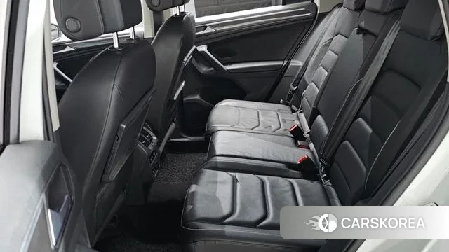 Volkswagen Tiguan second Generation 2020 Белый из Кореи, фото 3