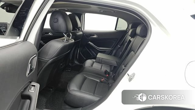 Mercedes-Benz GLA-Class X156 2018 Белый из Кореи, фото 3