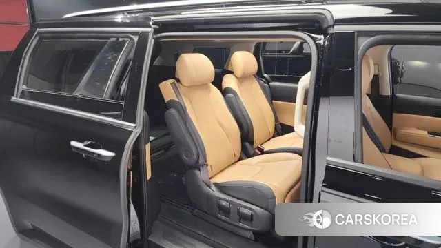 Kia Carnival 4th generation 2022 Черный из Кореи, фото 3