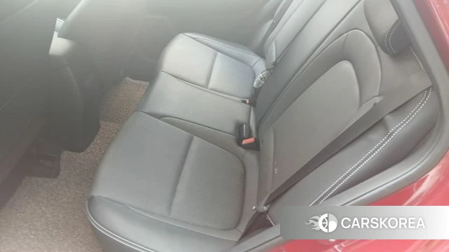 Hyundai Venue 2019 Красный из Кореи, фото 3