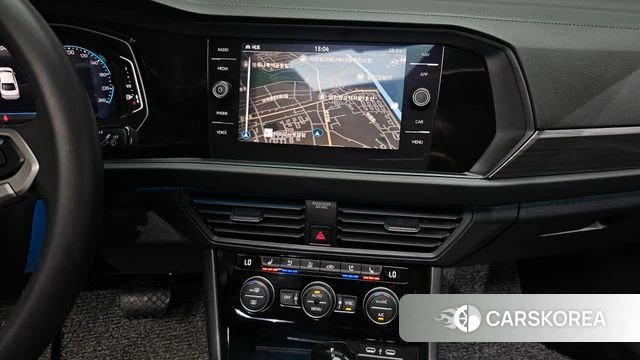 Volkswagen 7th Generation of Jetta 2024 Белый из Кореи, фото 3