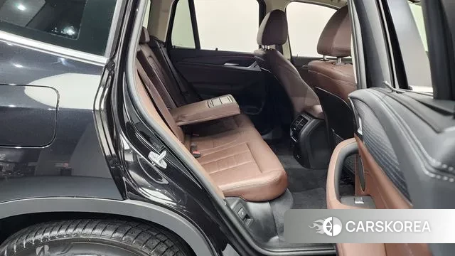 BMW X3 (G01) 2024 Черный из Кореи, фото 3