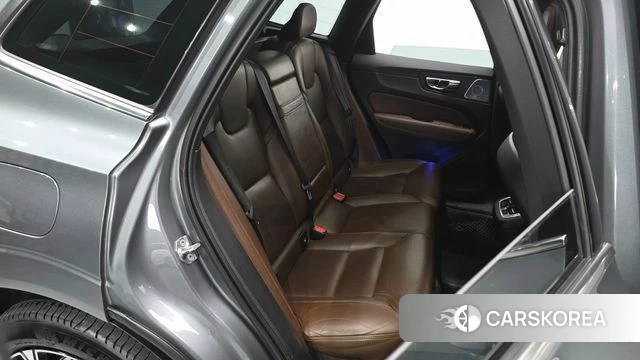 Volvo XC60 second Generation 2019 Серый из Кореи, фото 3