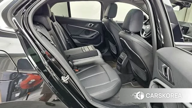 BMW 1 Series (F40) 2021 Черный из Кореи, фото 3