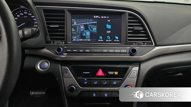 Hyundai Avante AD 2018 Белый из Кореи, фото 3