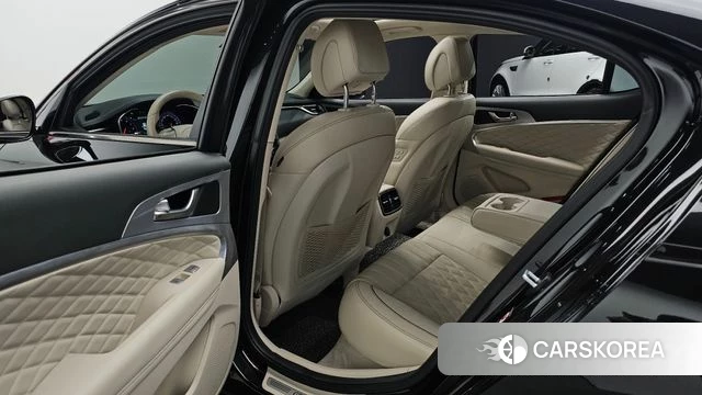 Genesis G70 2019 Черный из Кореи, фото 3