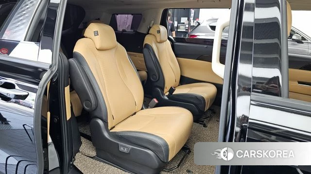 Kia Carnival 4th generation 2022 Черный из Кореи, фото 3